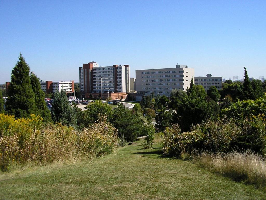 Humber College North Campus Residence Brampton Luaran gambar